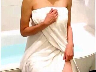 Japanese Sexy Dance with Big Boobs at Poolside