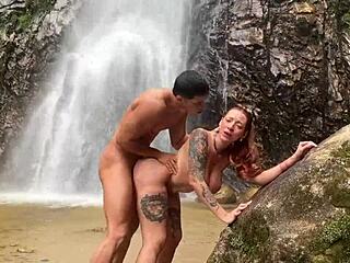 Colombian Couple Fucks Outdoors