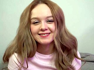 Stepcousin masturbating alone 😊