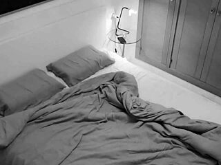 Ebony Babe Feels Intense Pleasure Swallowing Big Cock Before Assfucking Creampie