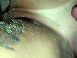 Novinha spotted on the beach giving to two guys in the sand, video leaked 😏