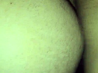 depósito das cabines é no glory hole onde a fudeção acontece todo mundo goza e ninguém sabe quem tá leitando