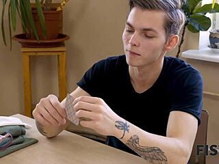 fist4k guy shoves fist into gfs tight pussy