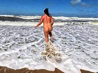 i did a cum walk on the beach after sucking and jerking off a monster cock