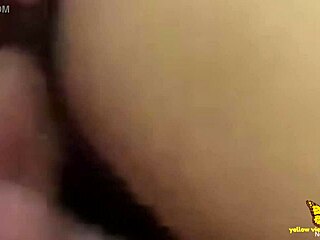 Vietnamese Girl Phuquoc Stuns in Steamy Anal Action