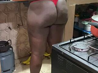 swingers family with big cocks?