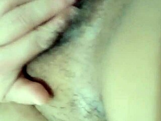 i masturbate with vibrator announcing my orgasm