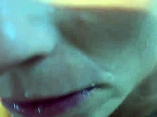 Watch this blonde milf orgasm in homemade doggystyle.