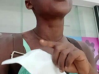 Nigerian Bitch Masturbates in West Hills Mall Bathroom 😳