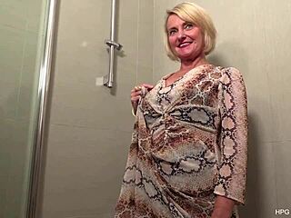 blonde cougar licks pussy and gets creampied wildly