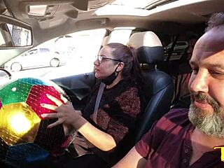 victoria dias and rob carvalho in outdoor brazilian street chaos