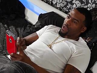 Genevieve Sinn makes Rome Major cum on her big tits.