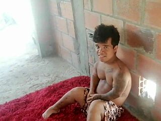 horny aunt gave me the latest phone and in thanks i fucked her doggystyle 😏