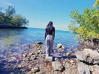 Outdoor hiking turns into sex vlog with girlfriend.