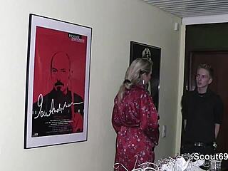 mutter fickt jungen azubi wenn mann arbeitet 😈