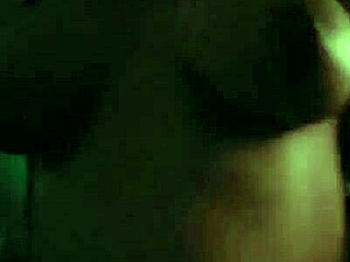 Tetas Grandes Naturales Cabalgando Vaquera Y Gemidos Viendo Tv Para Que No Escuchen Sus Vecinos Madre Soltera Cogiendo Rico Quiero Lechazos En Mis Tetas