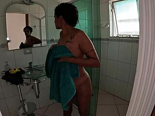 Tr's steamy solo set with Dirty talk and foot fetish scenes