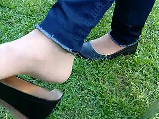 Tan Nylons Dipping in Flats