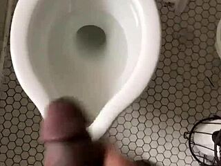 Intense masturbation session leading to a good cum.