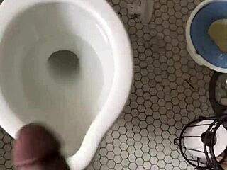 Intense masturbation session leading to a good cum.