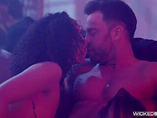 wicked seriez features we can build her alexis tae molly little 18+