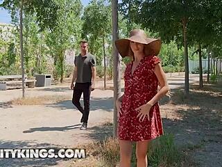 alberto's shocked by mary popiense's no panties 😲