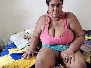 caught my stepmom squirting and ended up banging her hard.