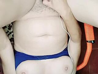 Massive toy feels so deep with creamy squirts everywhere