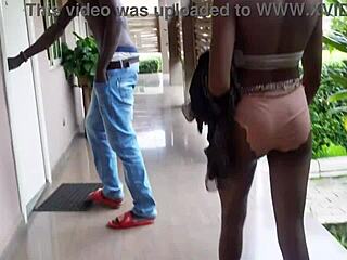 she gets bbc post-swim 😍