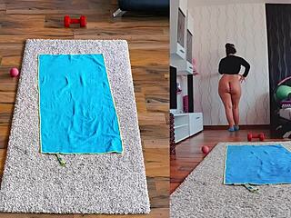 i did a naughty naked yoga workout spreading my asshole on dual cam
