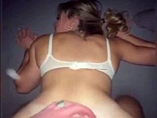 Blonde woman shares her casual story in a narrative style