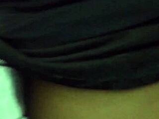 Thorando - Novinha Do Tinder Não Aguentou E Me Deu A Buceta No Primeiro Encontro