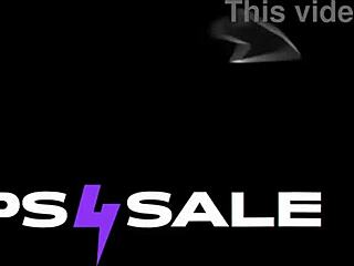 Kinky foot fetish with a camgirl who loves female domination and sole play