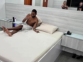 wanna watch blonde anny lopes scream in double vaginal?