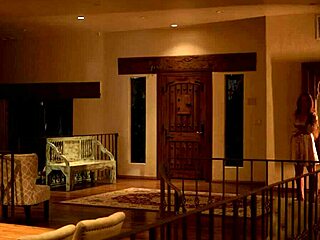 Ryan cheats on fiance with milf nicole aniston 😏