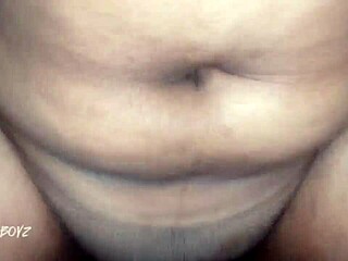 Horny South Indian Coed's Viral Bedroom Debut