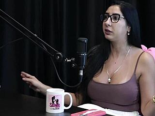 Breaking: Vazou meme crashes bride's big moment
