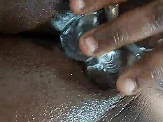 double penetration action with intense squirt load in lesbian play