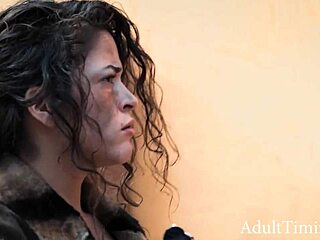 Dude, this dumpster diver got herself pregnant with a condom! Now she’s his wife! 😱