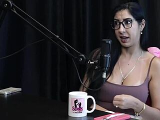 sua live leaked on xvideos, renatinha melo spills tips 😜