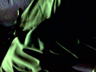 Masturbating in Veracruz cabins close-up