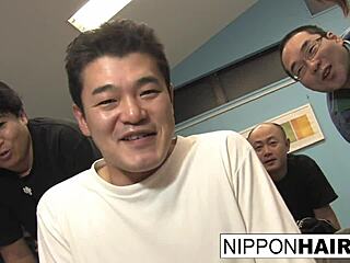 Mall Cop Finds Hidden Jewelry In Teen's Shorts