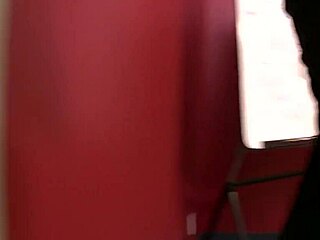 hot mom kendra chats while fucked nude