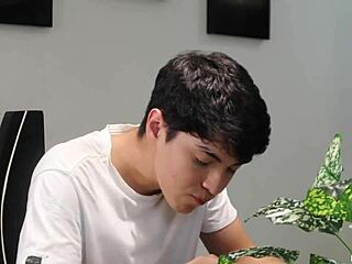 Daddy's girl, stepson, agrees to keep family secret
