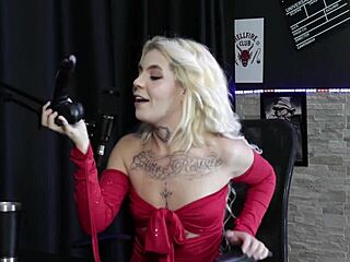 Loira explica como fazer um bom sexo anal