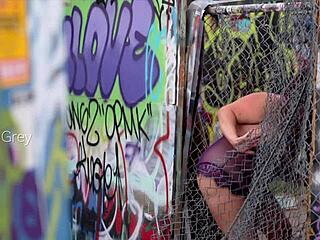 मोटी औरतें