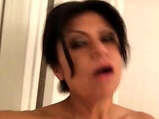 Latina gabby quinteros locks the bathroom door for solo masturbation!