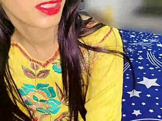 Punjabi Aunty Demands Big Cock Fuck