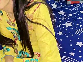 Punjabi Aunty Demands Big Cock Fuck