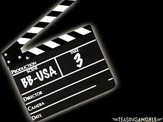 दो हॉट ब्रूनेट लंड से ऑब्सेस्ड